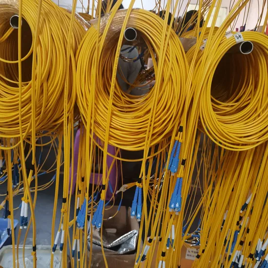 Cavo in fibra ottica FTTH G657A con guaina LSZH Sc